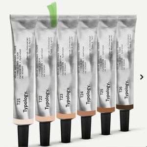 T20 — Tinted Concealer
2% Caffeine + Cornflower Hydrolate 2/Light